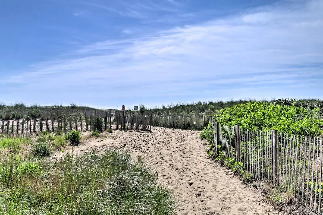 Apartman Inviting Ocean With Access!