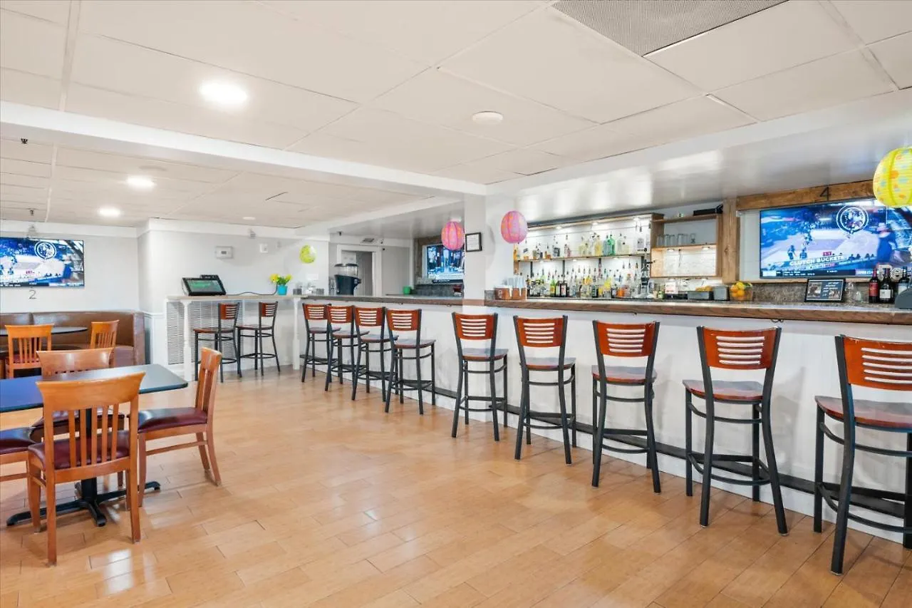 旋转木马度假公寓酒店 酒店 3*