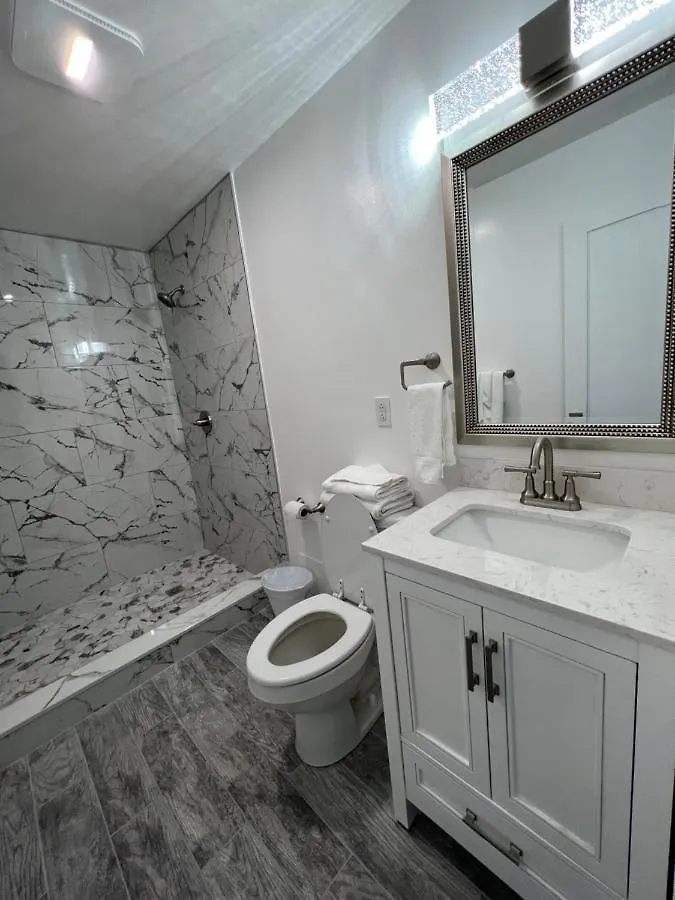 Apartment Crystal Sands