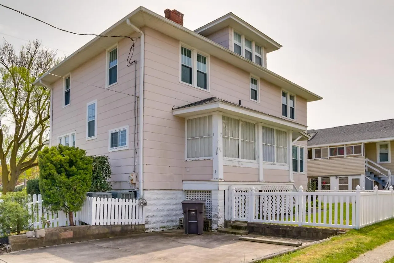 Ocean Escape With Cozy Porch Walk To Boardwalk