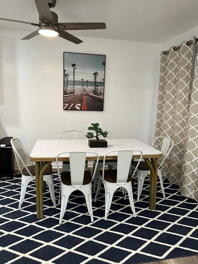 Crystal Sands Apartment