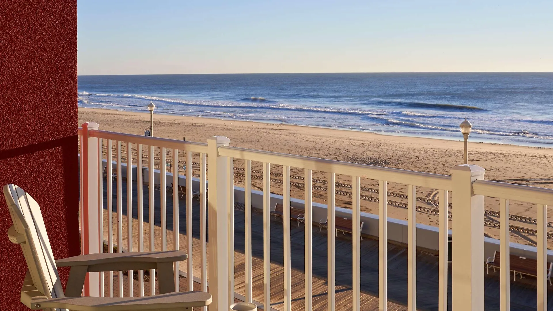 Hyatt Place Ocean Oceanfront מלון