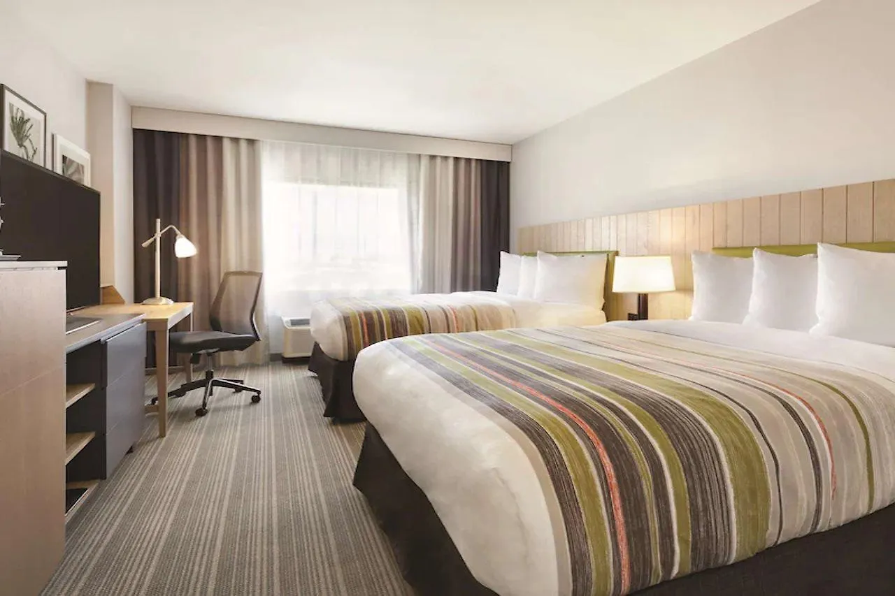 Country & By Radisson Ocean Otel 4*