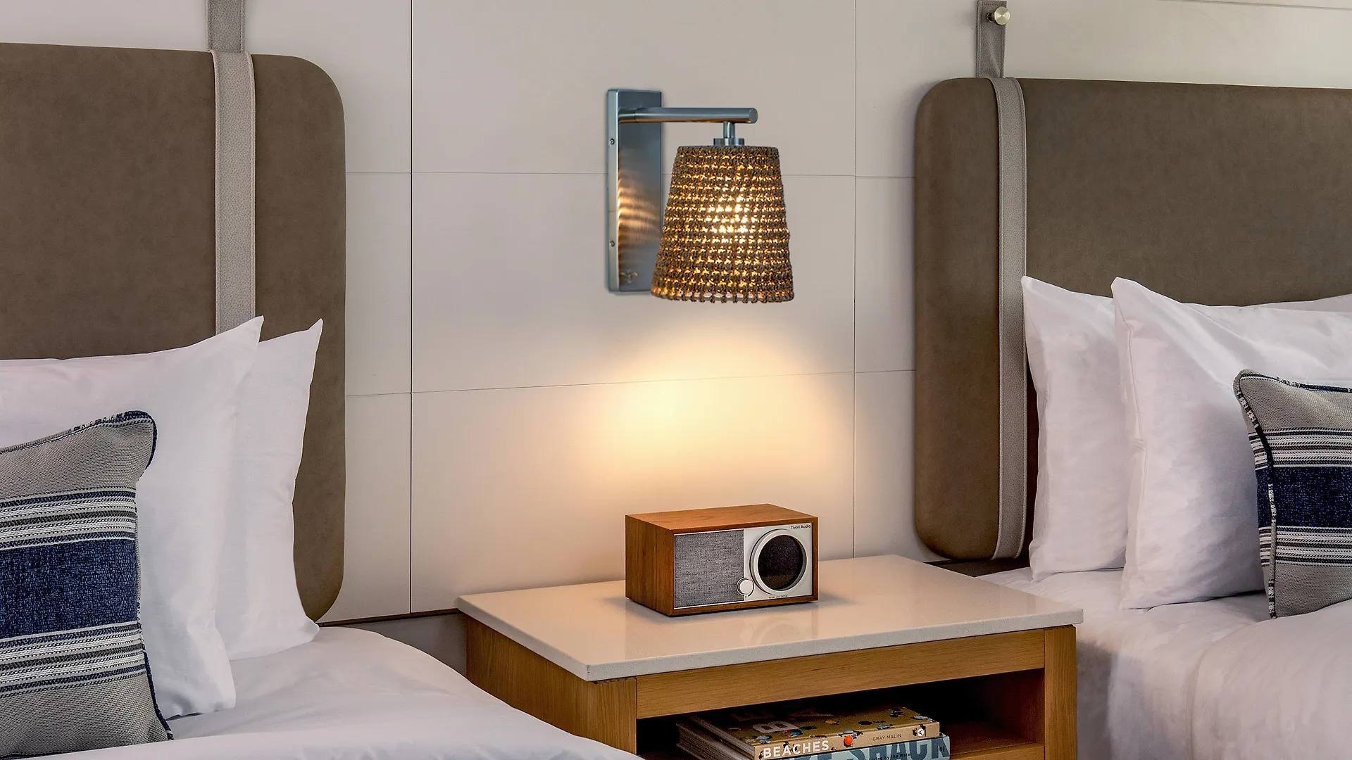 Hotel Ashore & Club 3*