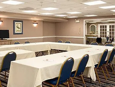 Howard Johnson Plaza By Wyndham Ocean Oceanfront Hotel Ocean City
