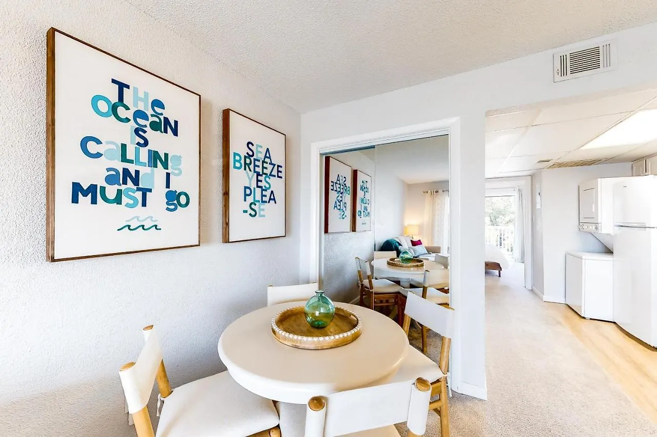 Apartment Sea 208 *