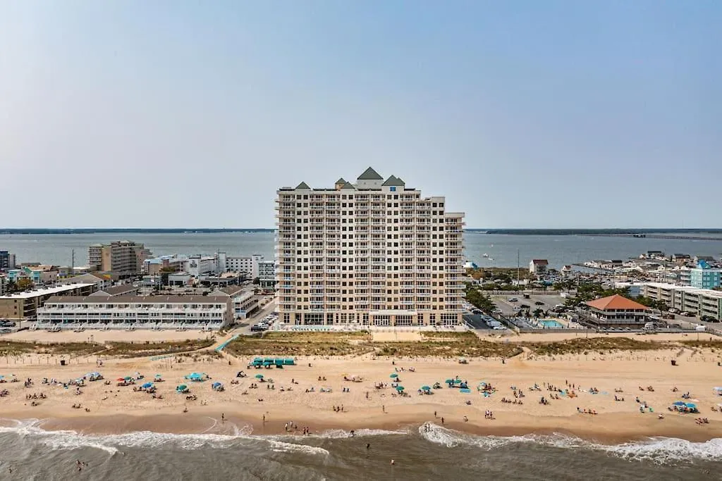 Gateway Grand - Huge With Outdoor Veranda And Pools Apartment Ocean City