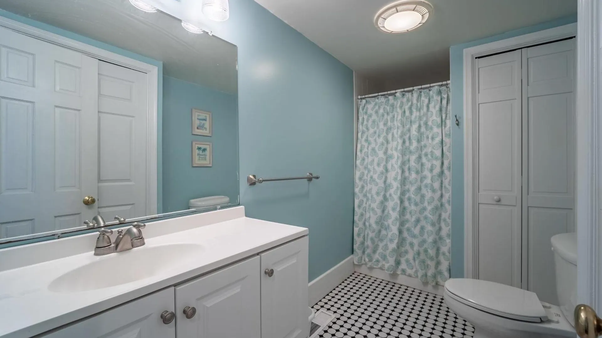 Ocean Block 7-11 Unit 1 Ocean City