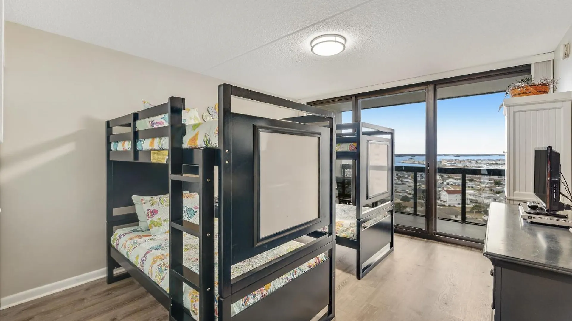 Holiday home Golden Sands Viii *