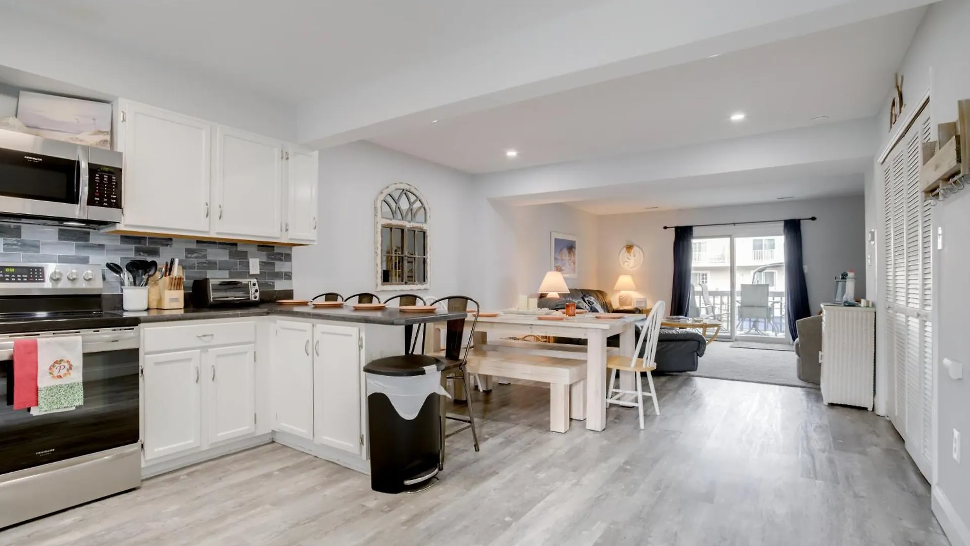 Remodeled Ocean Getaway With Harbor Views! Holiday home Ocean City