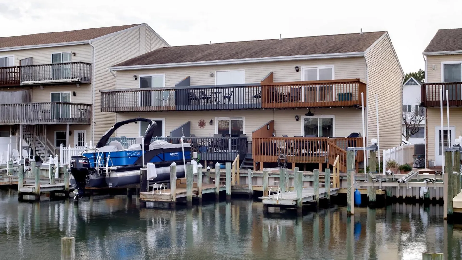 Remodeled Ocean Getaway With Harbor Views! *
