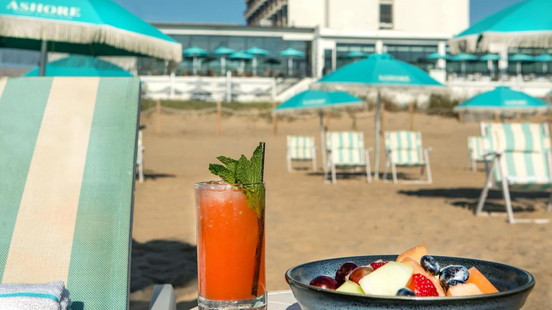Ashore & Club Hotel
