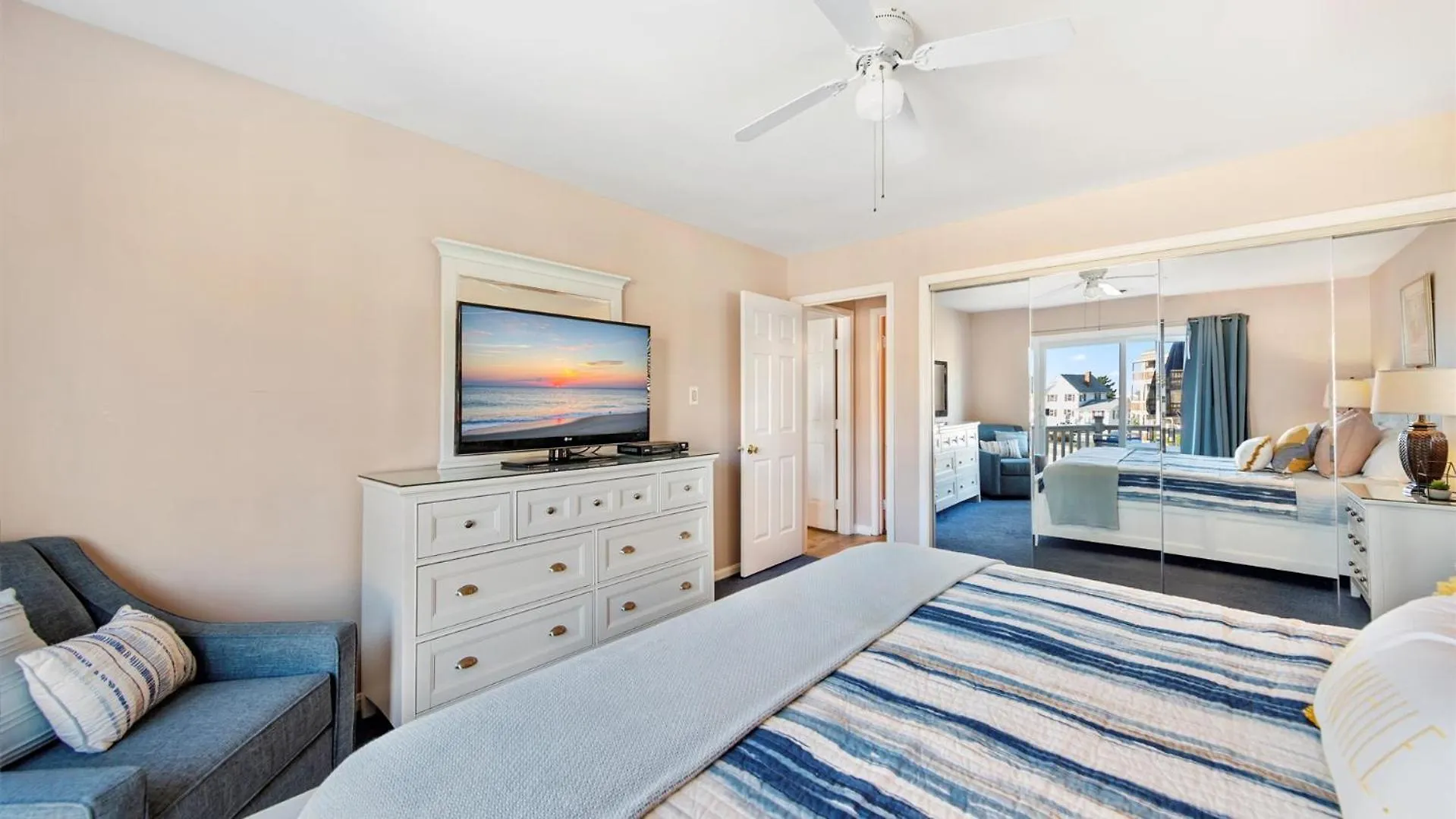 Lighthouse Point Villas