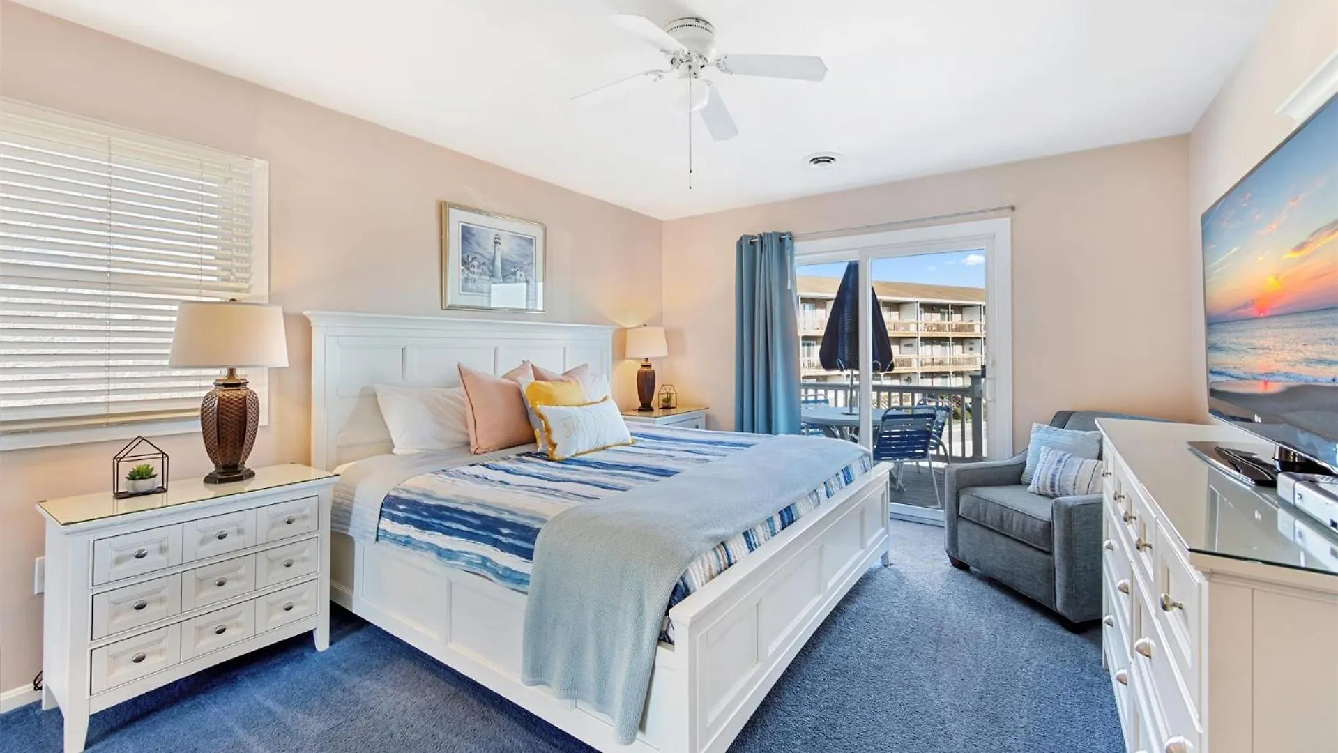 Lighthouse Point Villas Villa