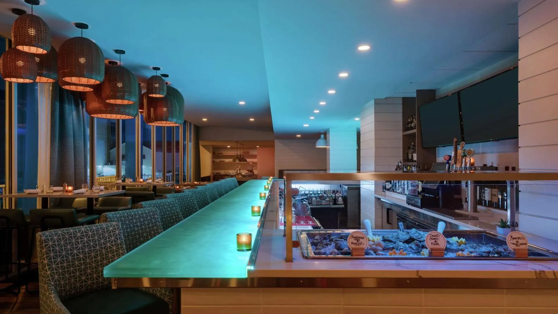 Hotel Doubletree By Hilton Ocean Oceanfront Ocean City