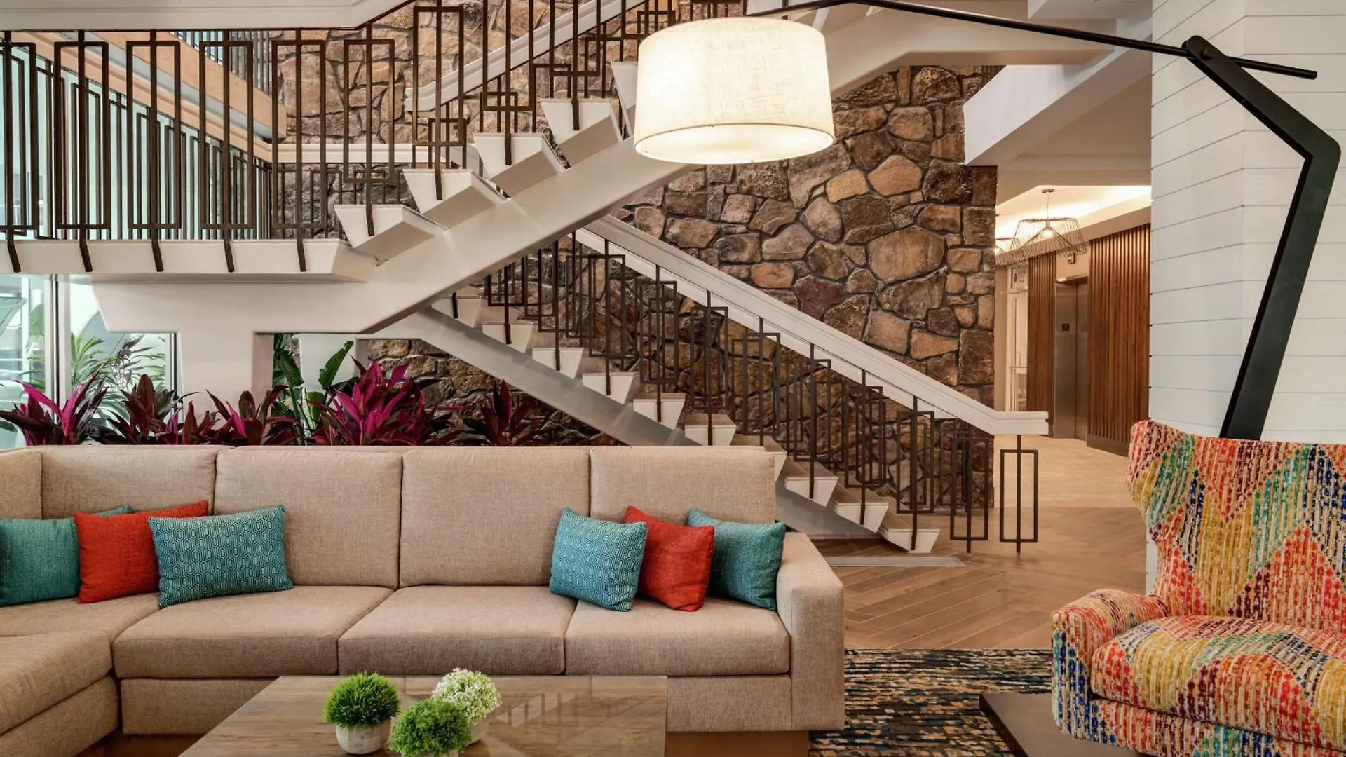 Hotel Doubletree By Hilton Ocean Oceanfront