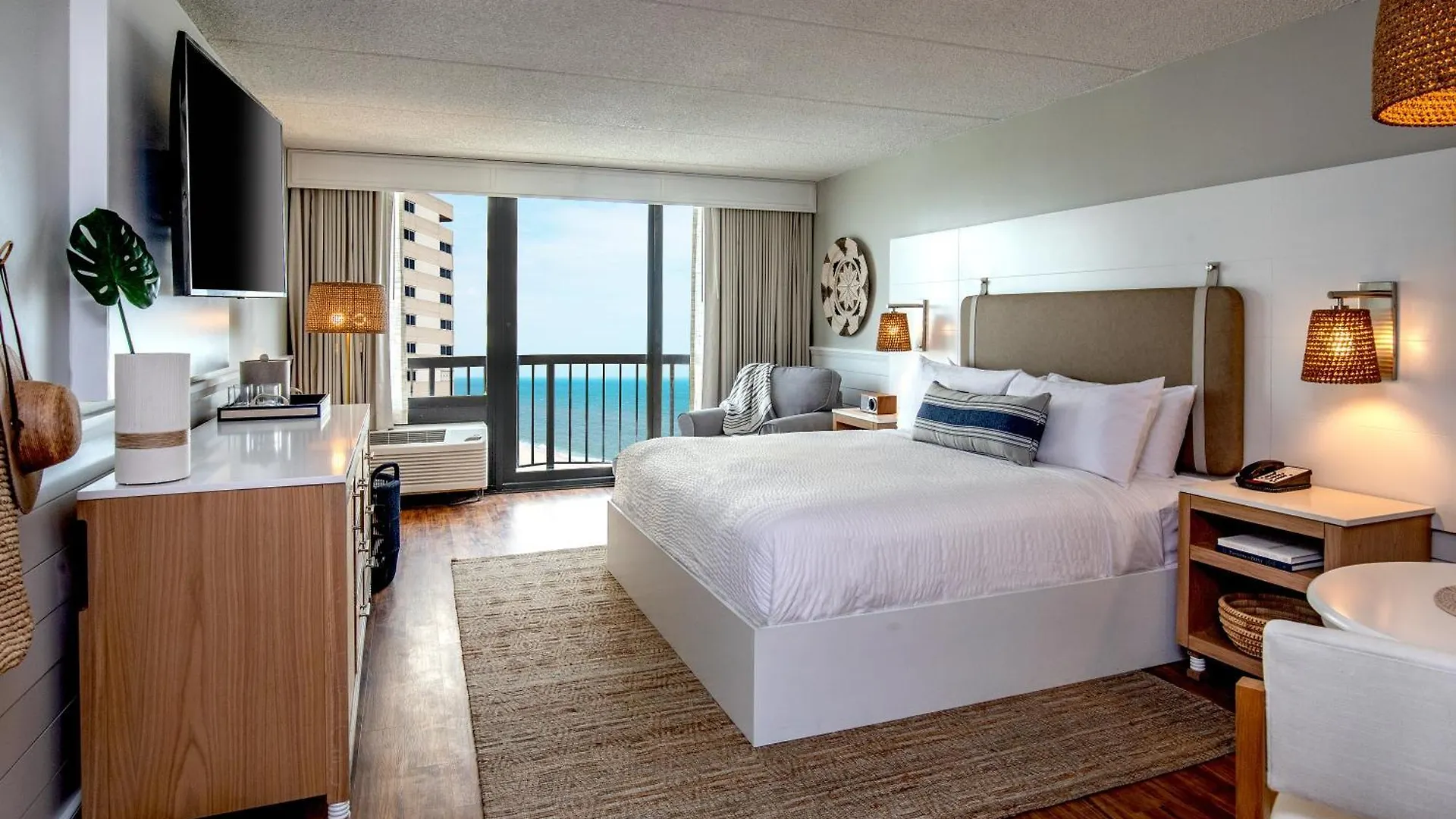 Ashore & Club 3* Ocean City