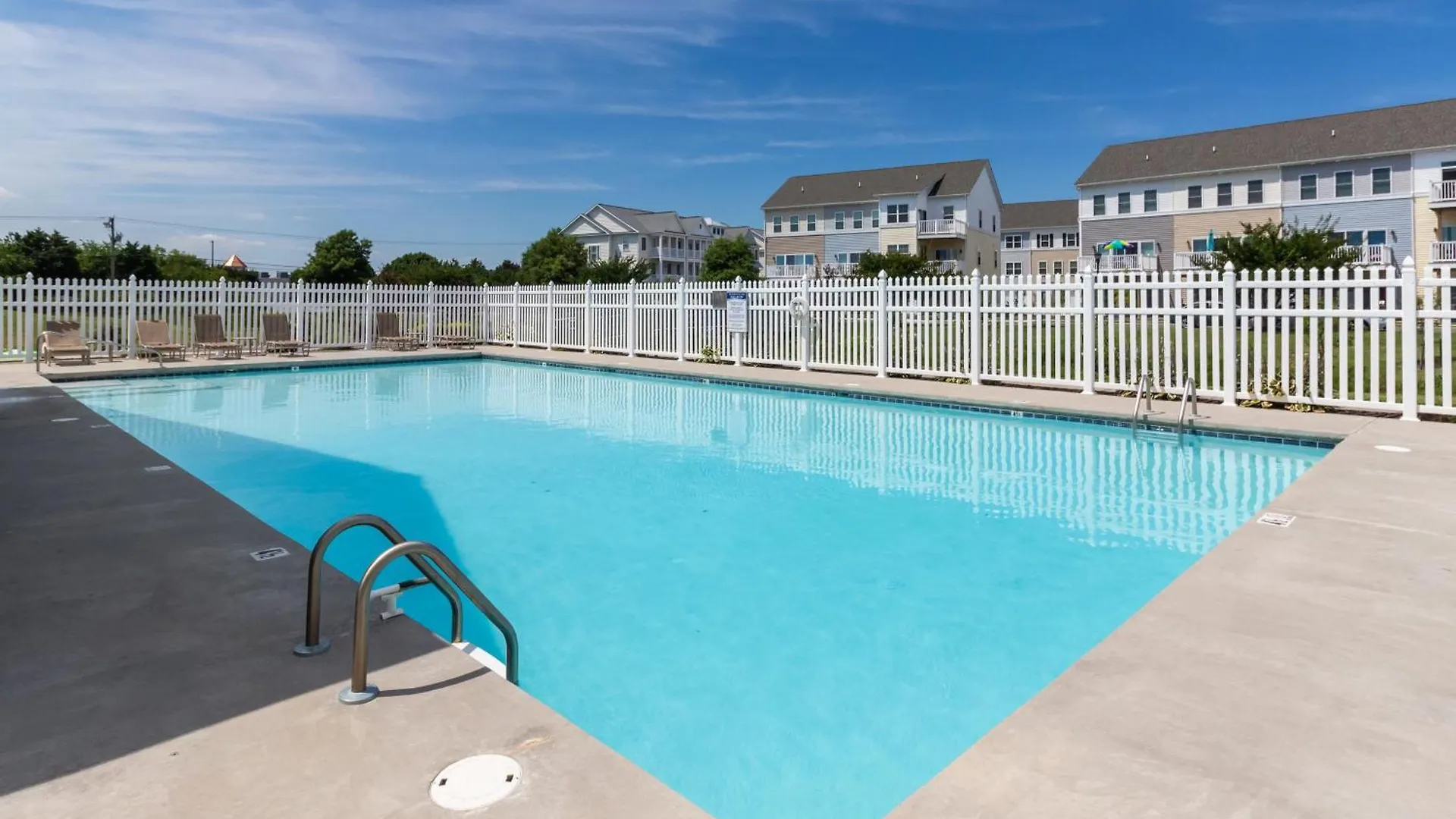 Seaside Village - Bowline Semesterbostad *