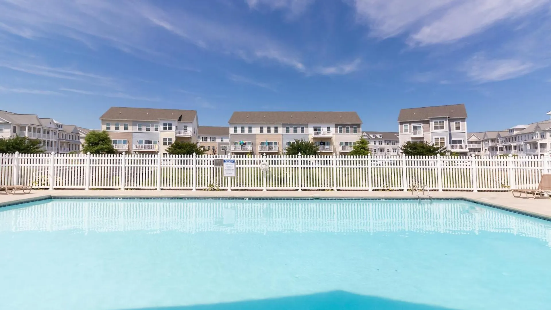 Semesterbostad Seaside Village - Bowline