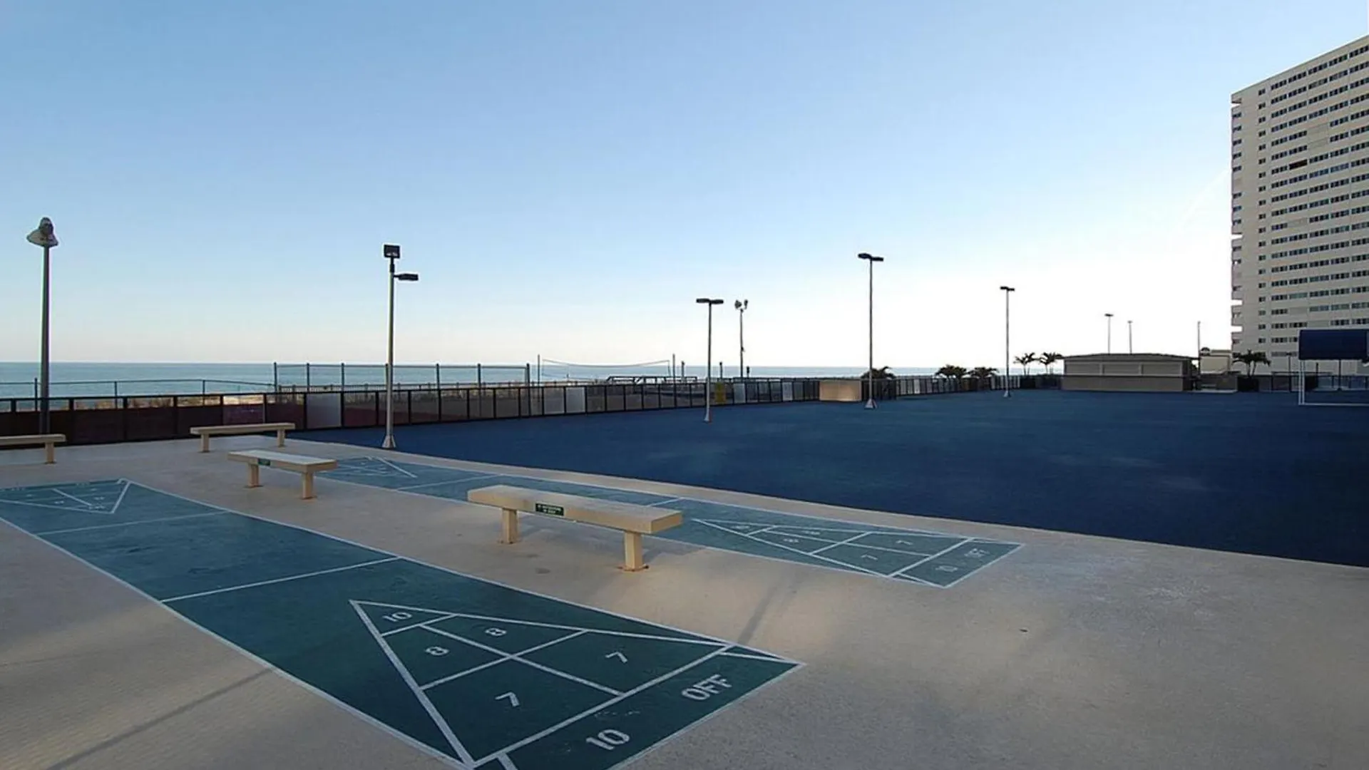 Golden Sands Viii Holiday home