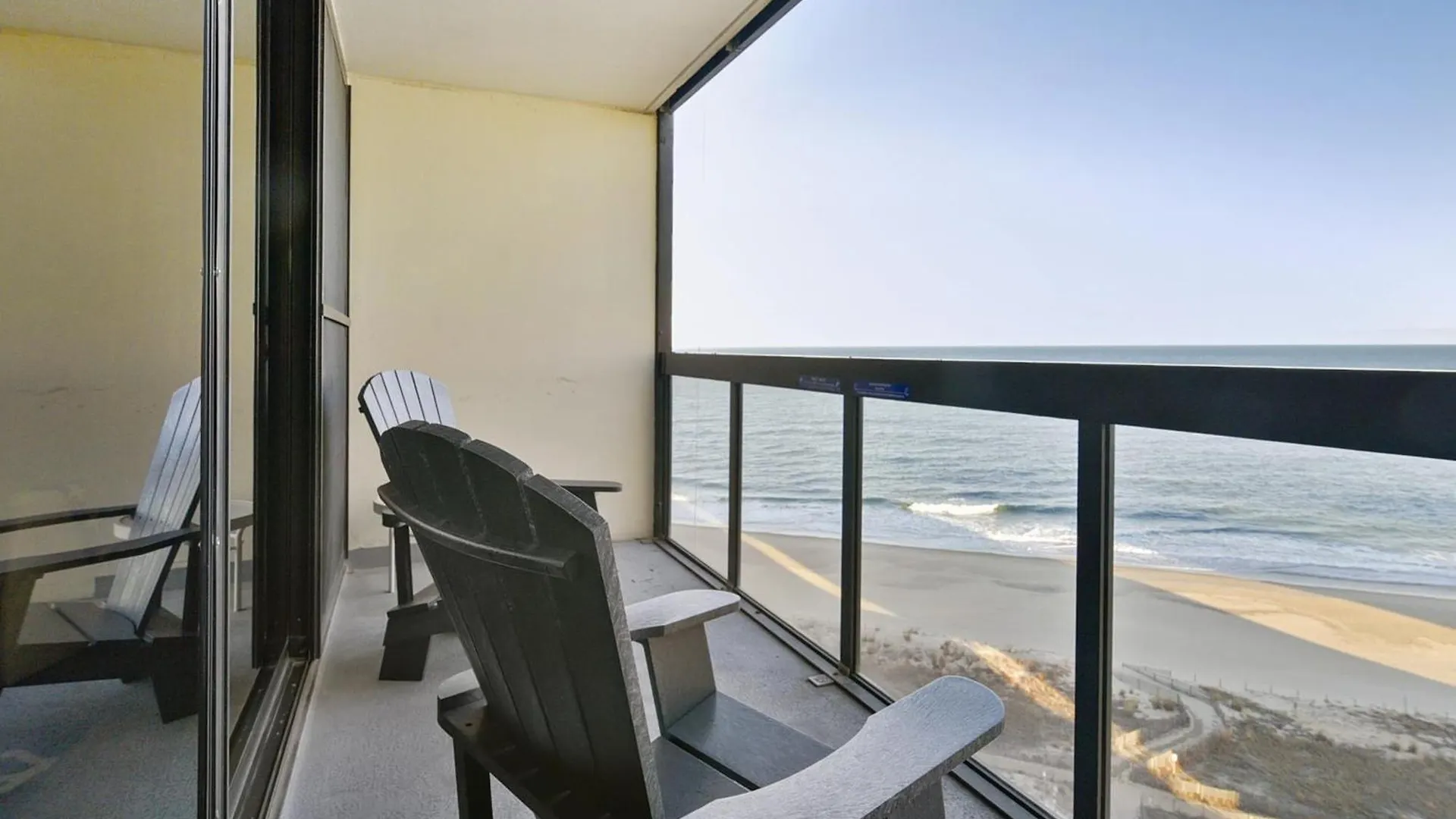 Golden Sands Viii *