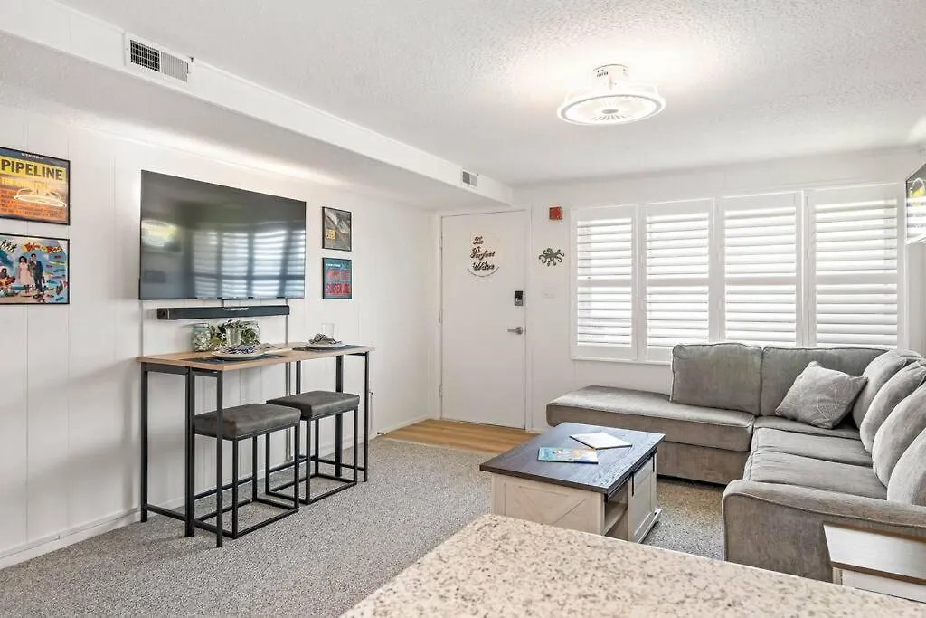 Apartmán Perfect Wave-100 Steps To Sleeps 4 *