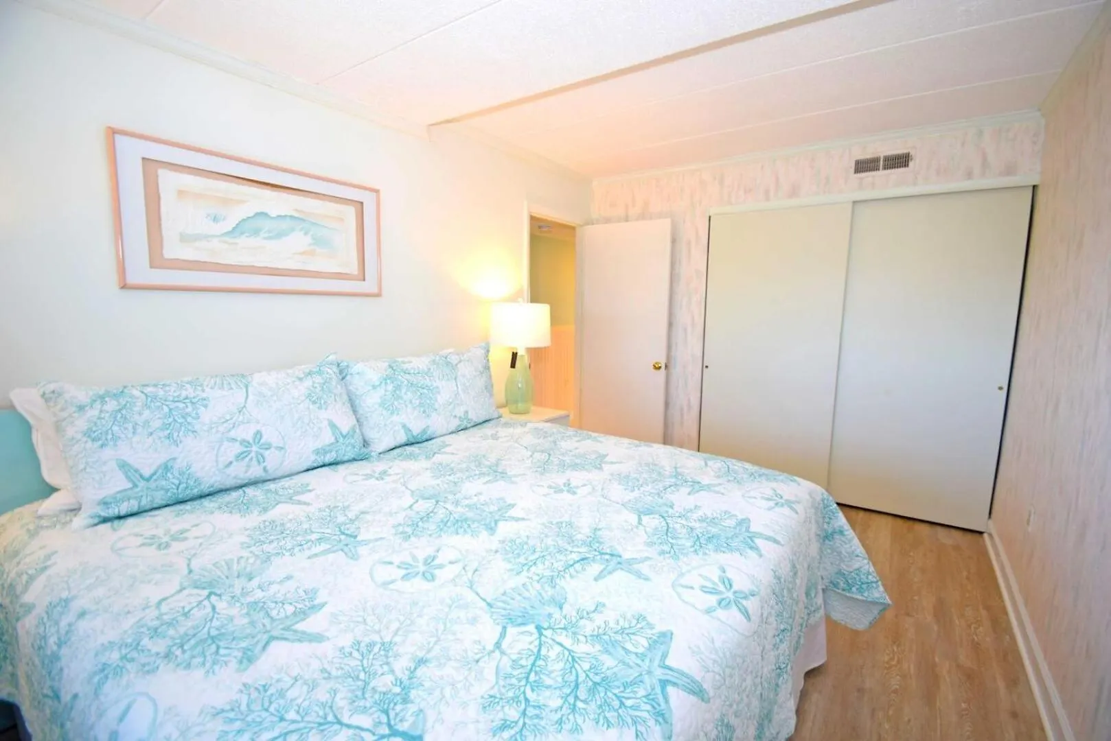 Harbour Island 305l Apartment *
