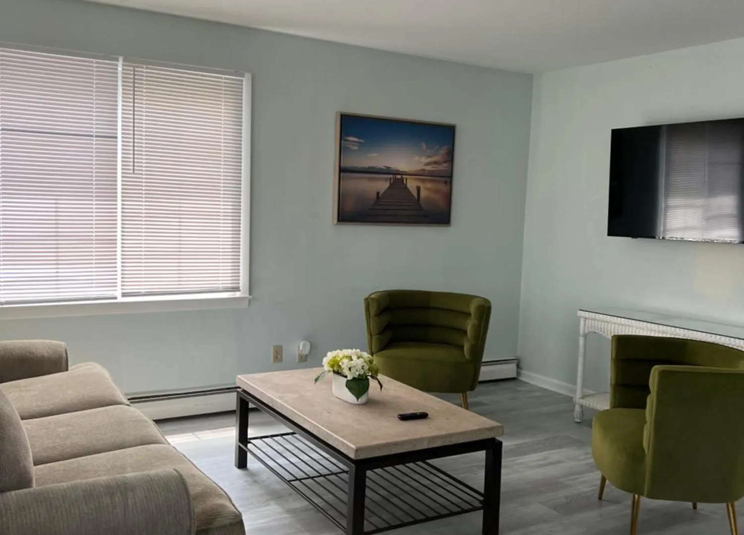 Apartment Crystal Sands Phila Ave