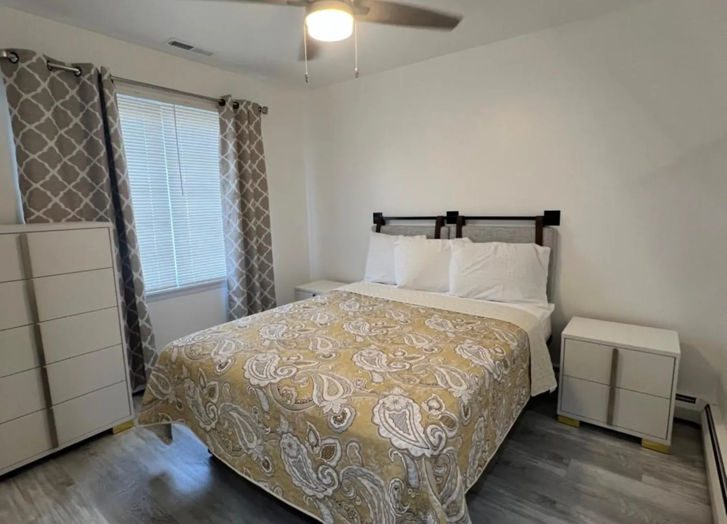 Apartment Crystal Sands Phila Ave *