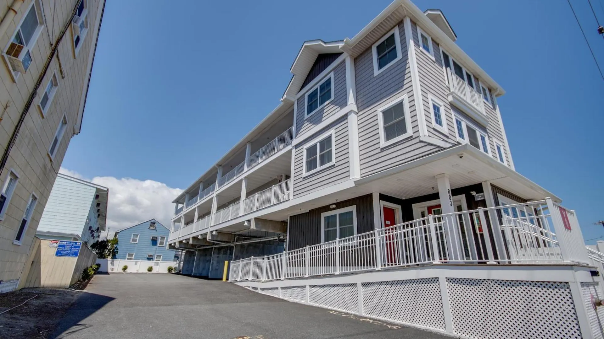 Ocean North Hotel
