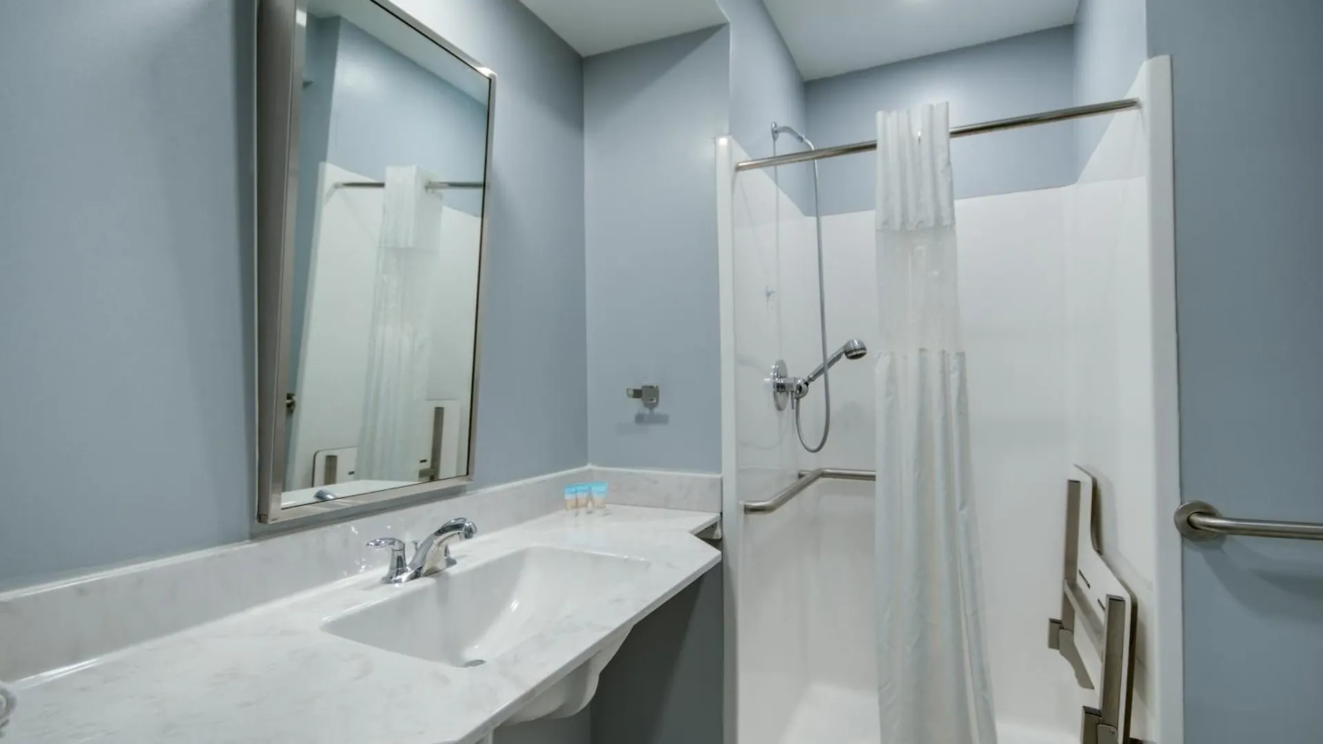 Ocean North Hotel 2*