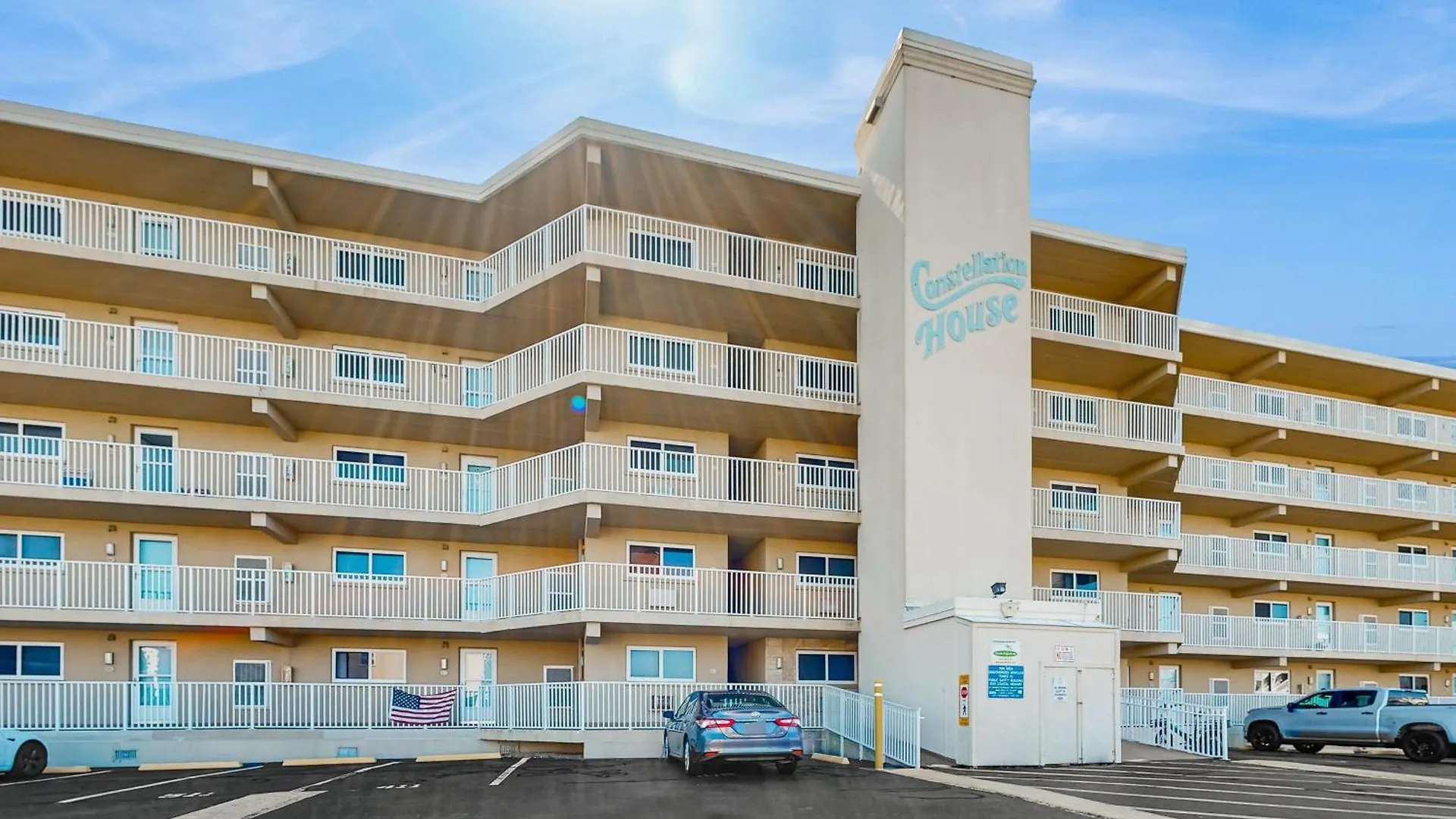 Constellation House 407 *