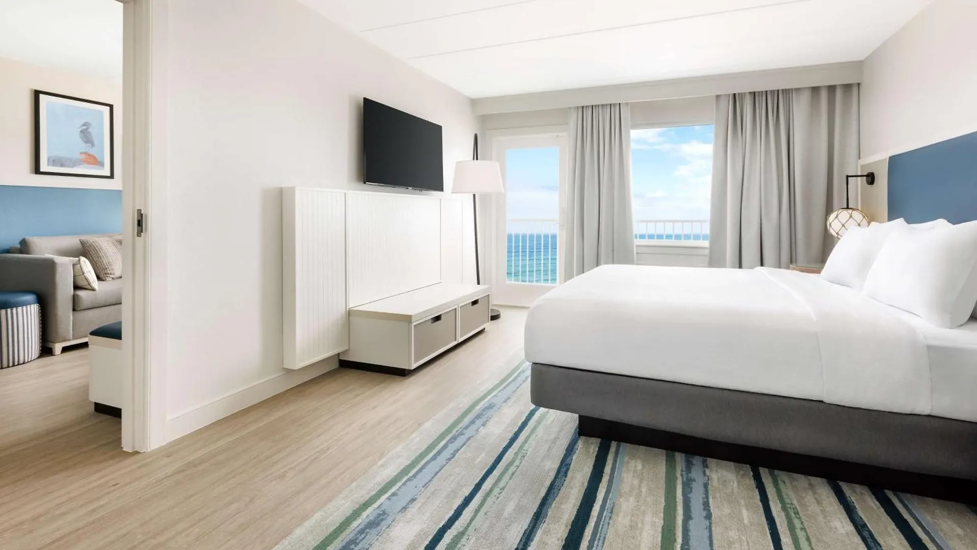 Hotel Hilton Garden Ocean Oceanfront 3*