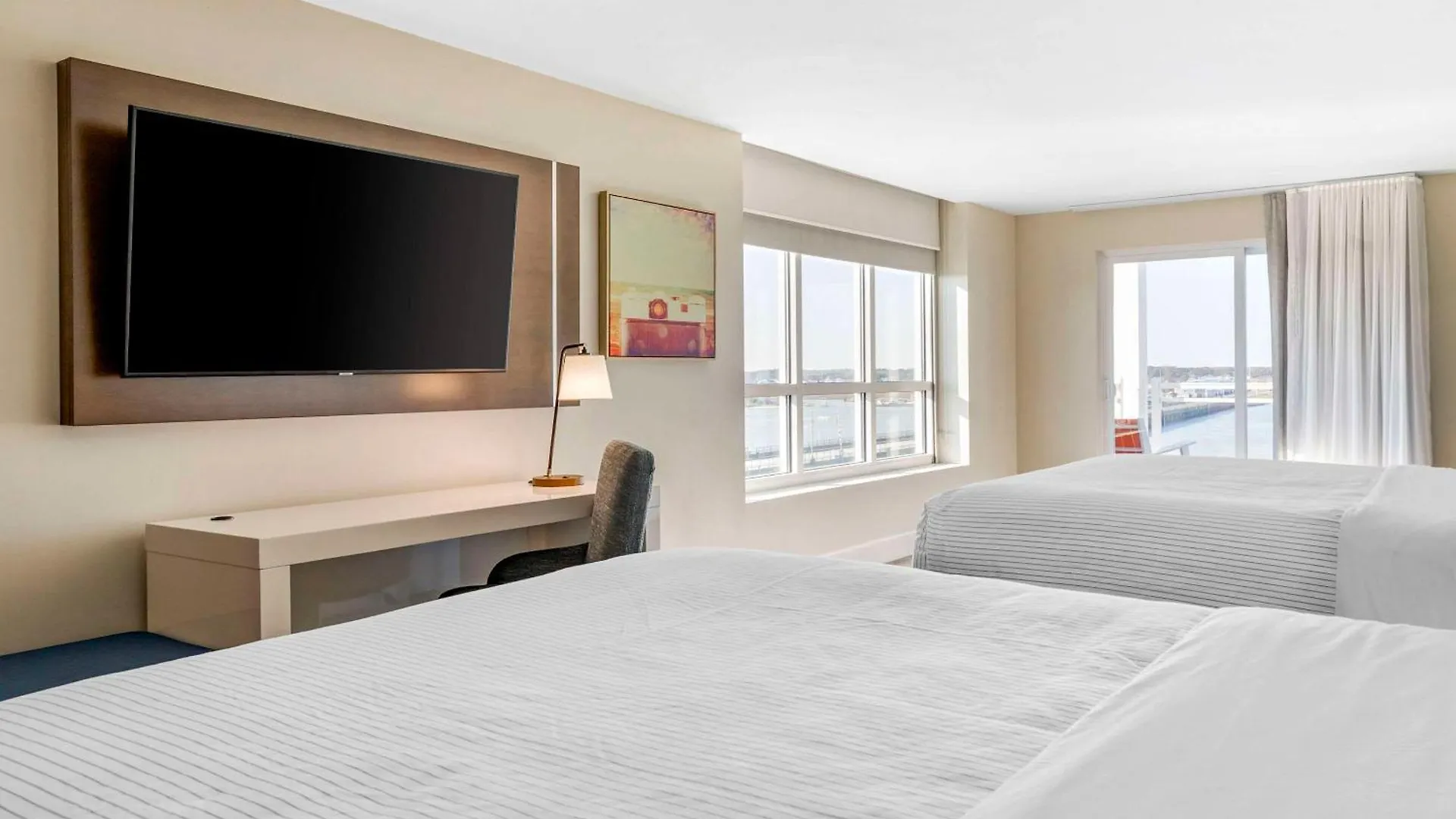 Cambria Ocean - Bayfront Otel