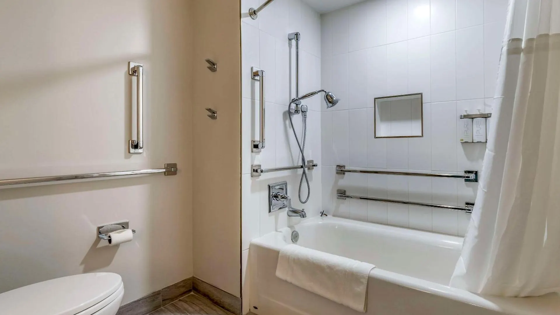 Otel Cambria Ocean - Bayfront Ocean City