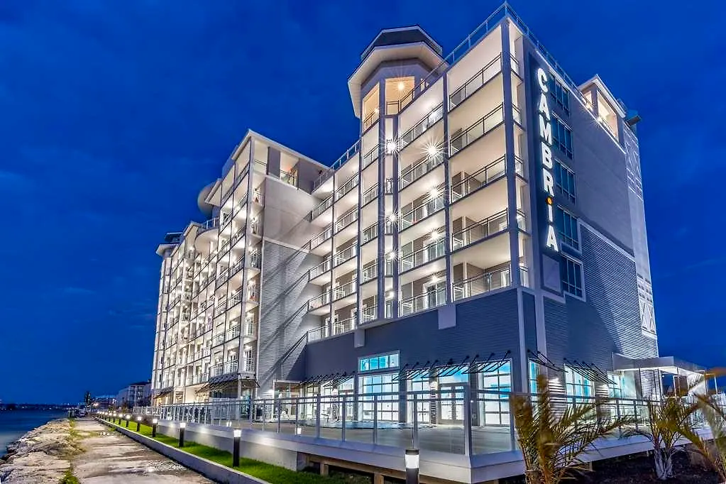 Cambria Ocean - Bayfront Otel 3*
