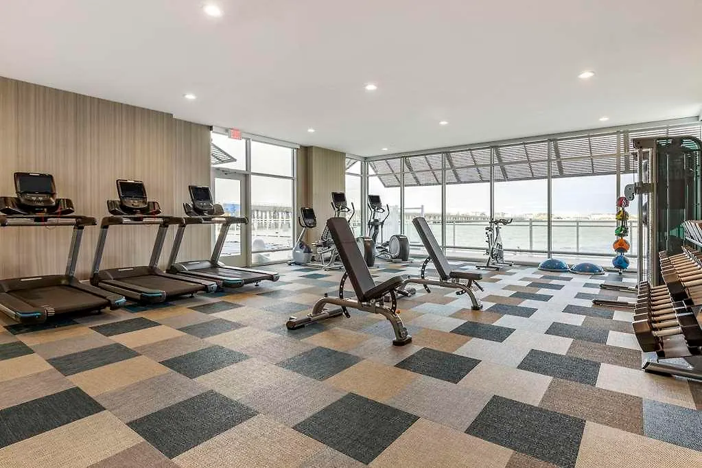 Cambria Ocean - Bayfront