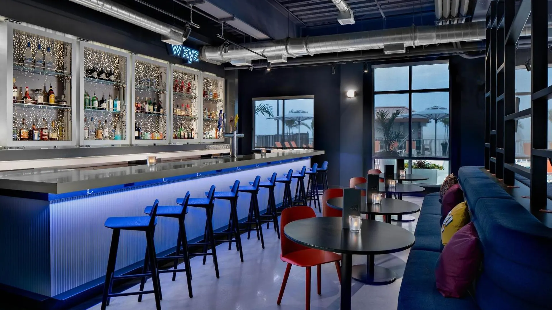 Aloft Ocean Hotel 3*