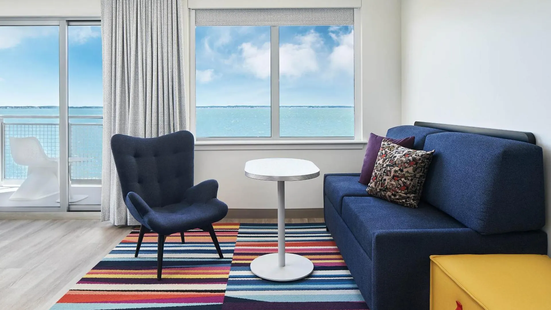 Hotel Aloft Ocean