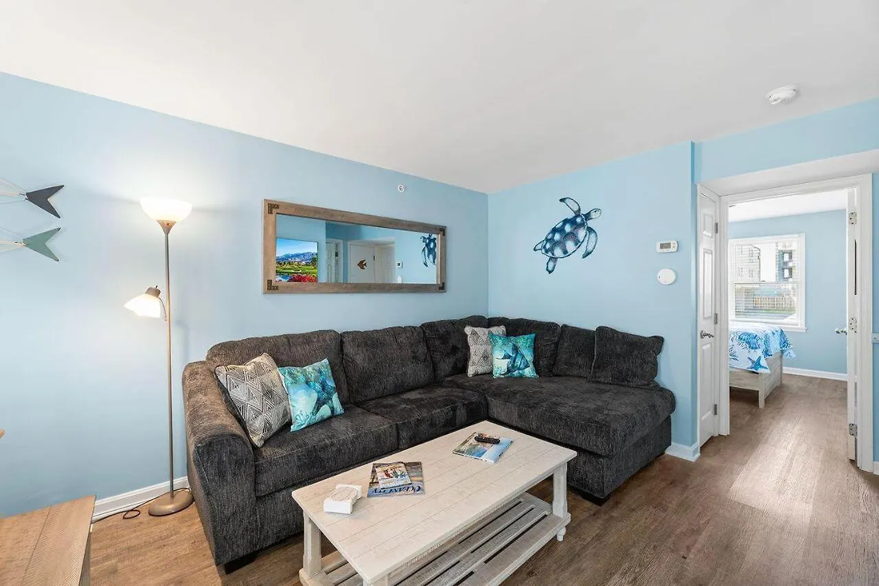 The Barracuda 4 Steps To The 2br Sleeps 6 Ocean City