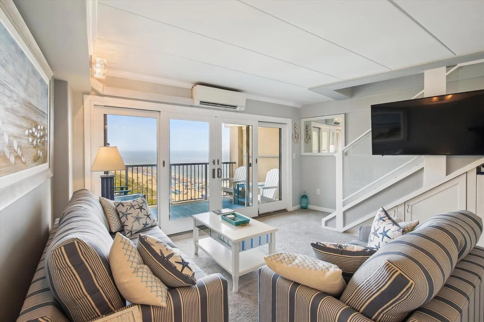 High Point South Floor Penthouse *