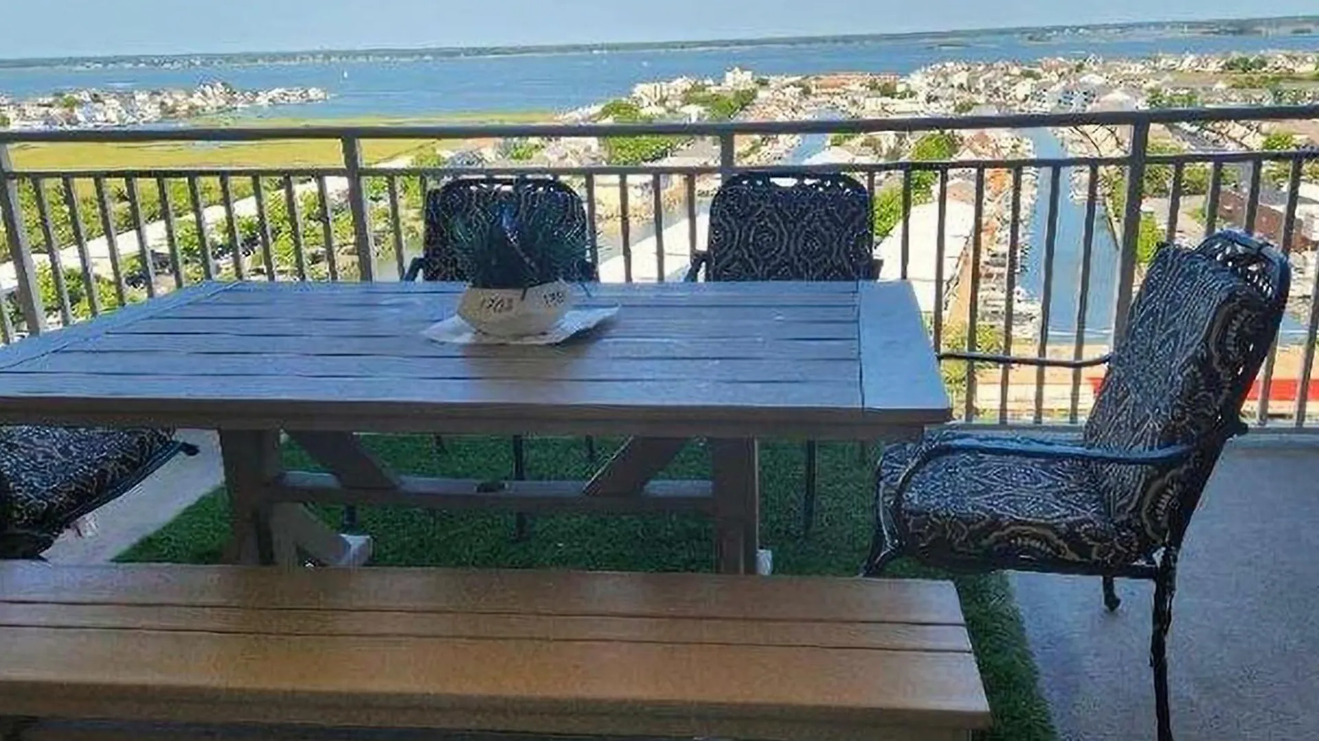 Carousel 1703 Apartment Ocean City