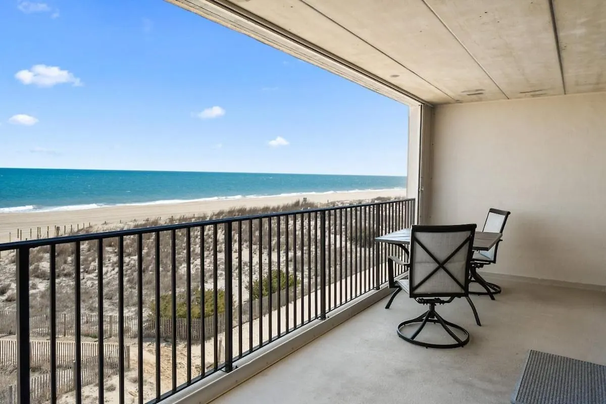 Covington Towers 305 - Ocean's Edge Holiday home *