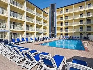 Howard Johnson Plaza By Wyndham Ocean Oceanfront Hotel