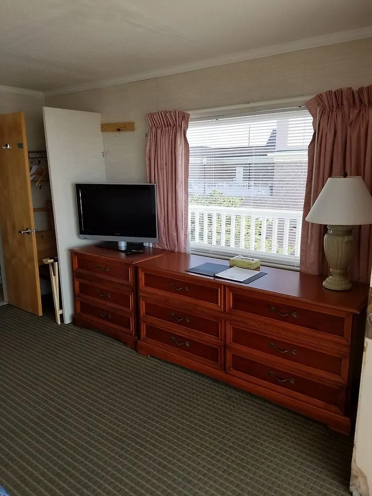 Seabonay Oceanfront 2*