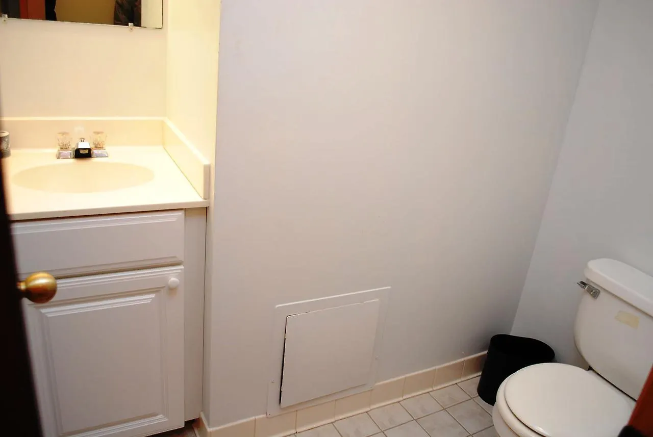 Bluewater East 603 N Apartman *