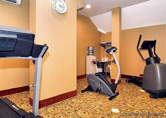 فندق وأجنحة جيتيواي، آن أسيند هوتل كولكشن ميمبر 2*
