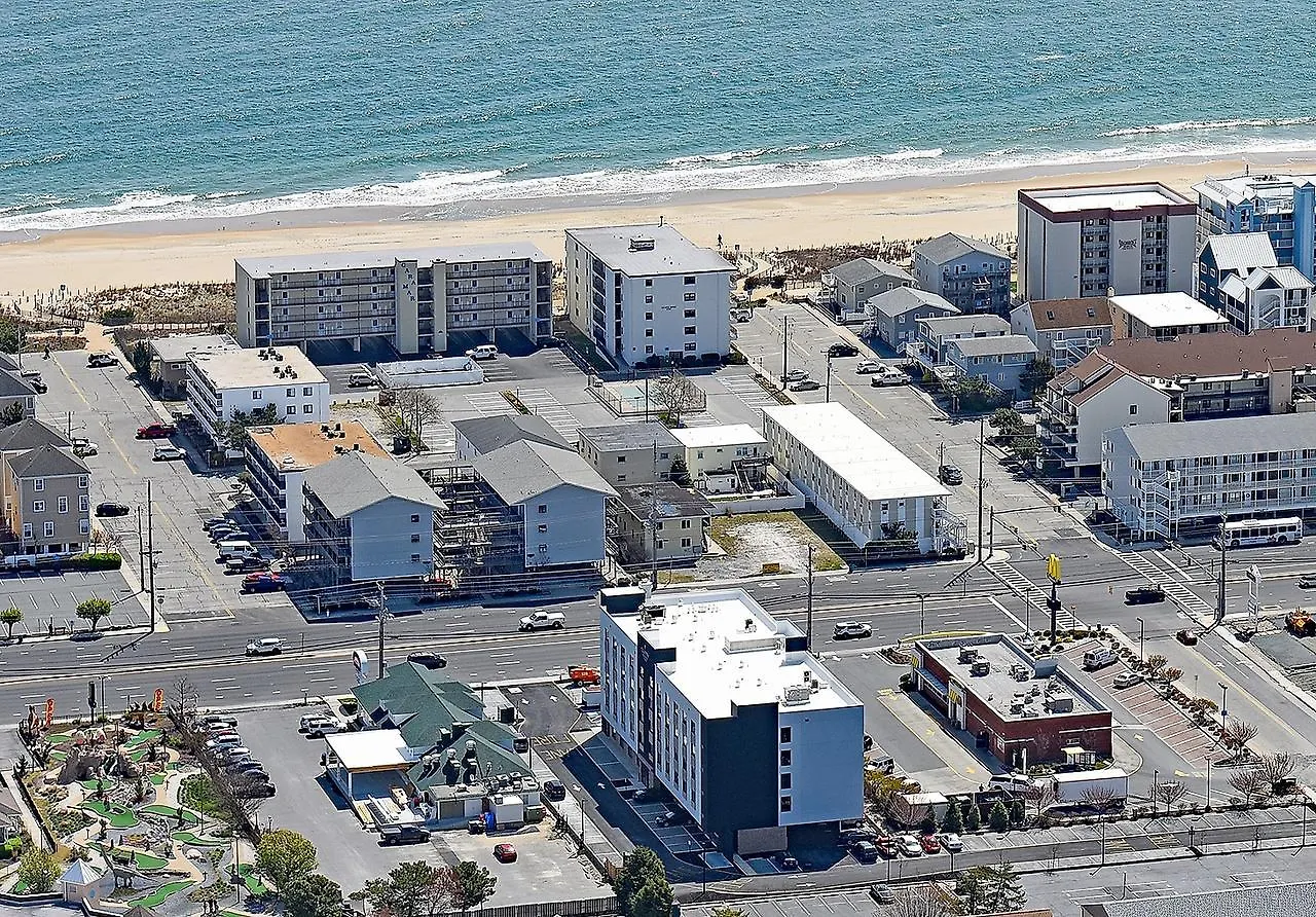 Country & By Radisson Ocean Otel 4*