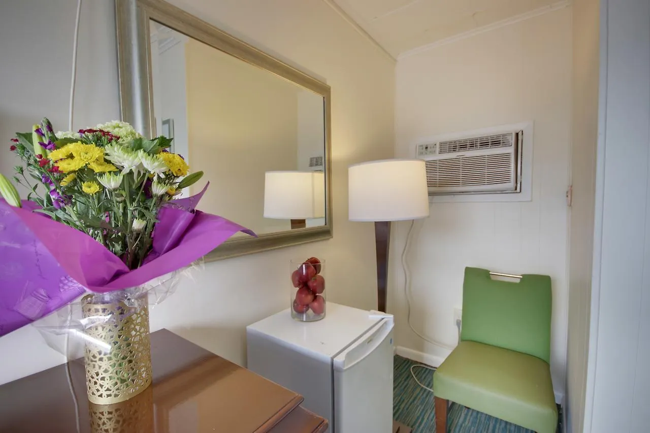 Motel White Marlin