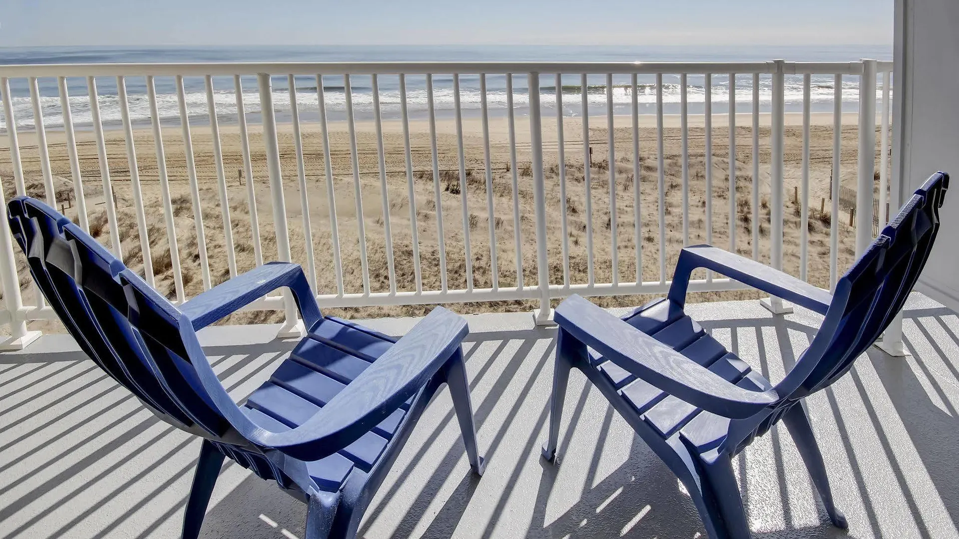 Sealoft Oceanfront 2*